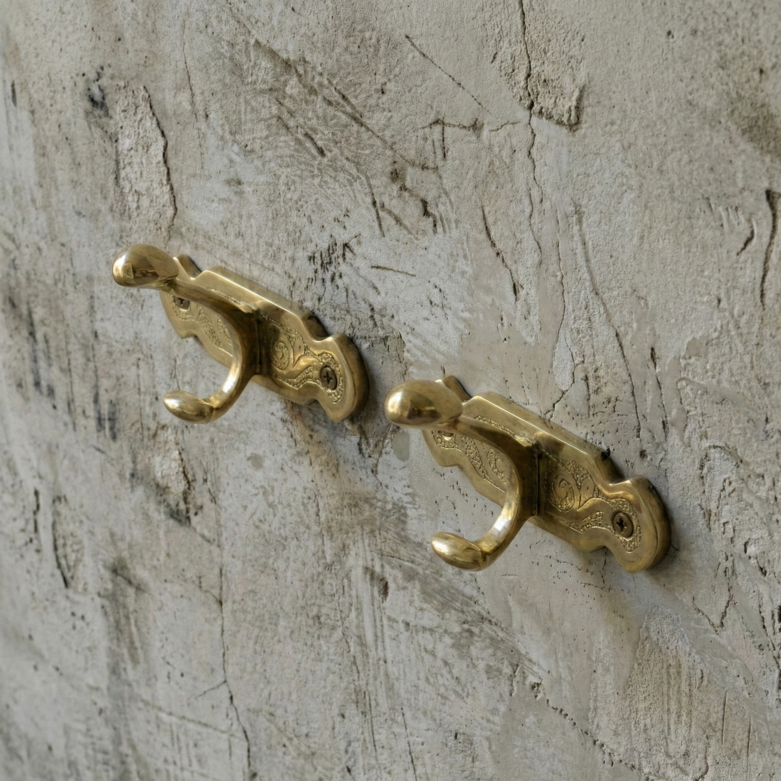 Unlacquered Solid Brass Antique Engraved Double Wall Hook