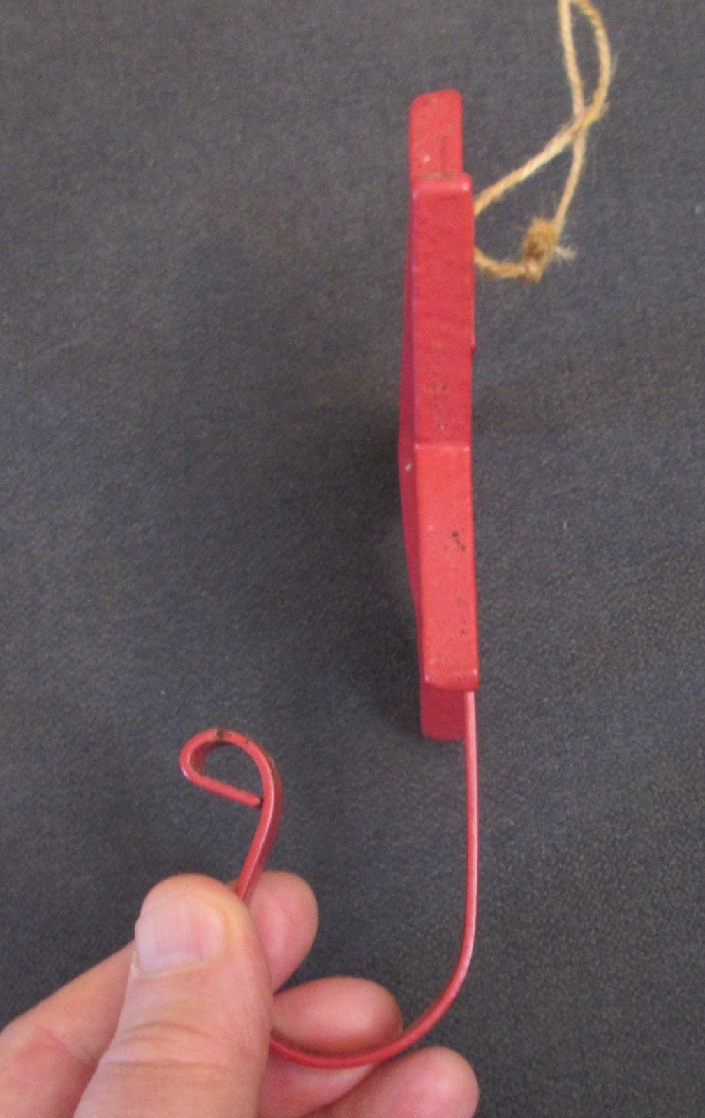 Red Star Wall Hook – Metal