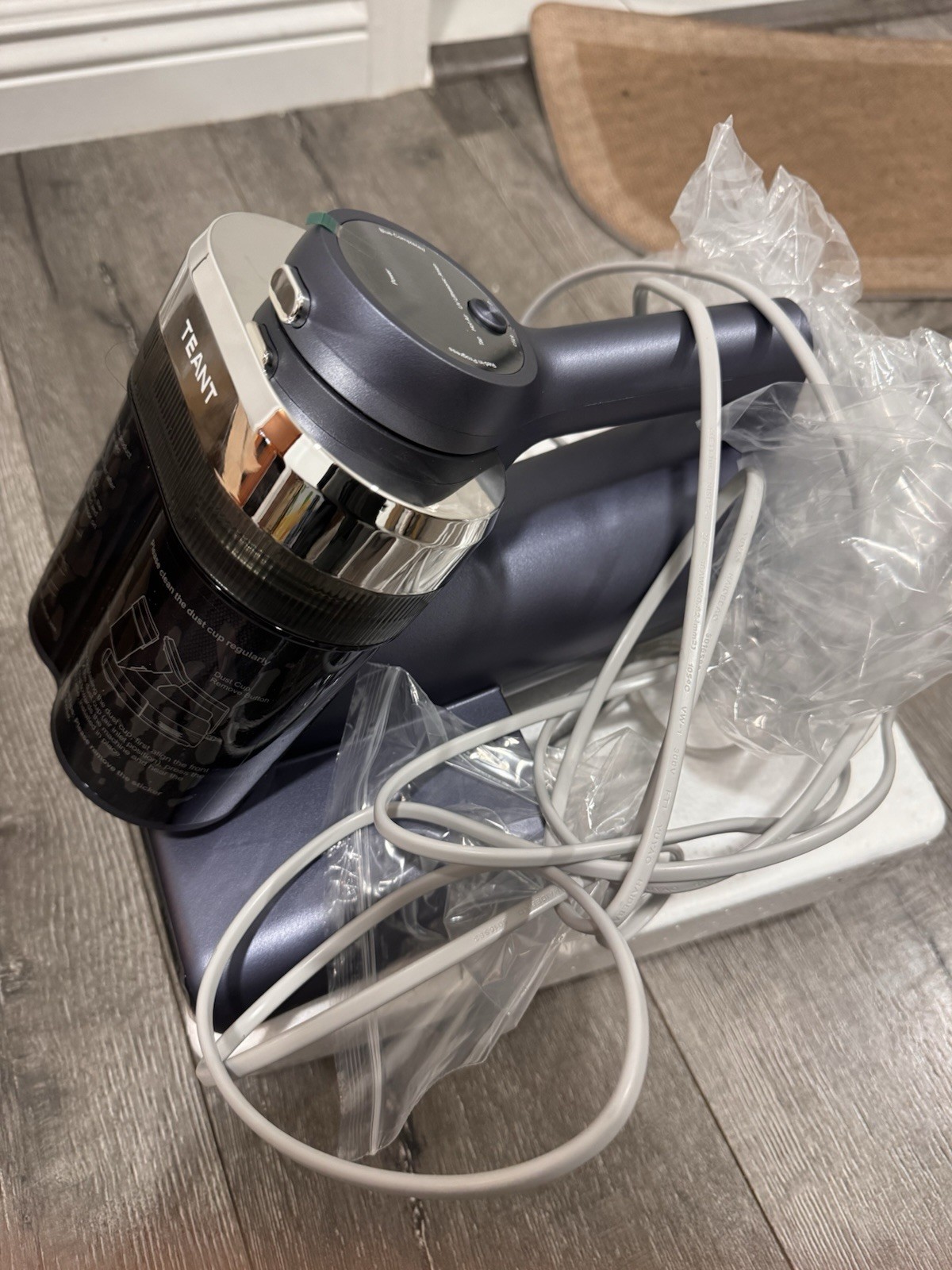 TEANT Mattress Vacuum Cleaner MV-BLUE UV Bed Dust Mite Remover 400W Handheld