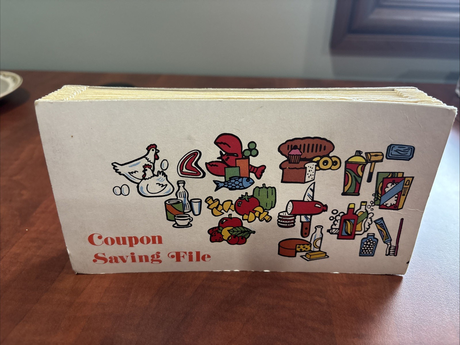 Vintage 1980 Coupon Saving Holder Organizer 12 Pockets Expandable