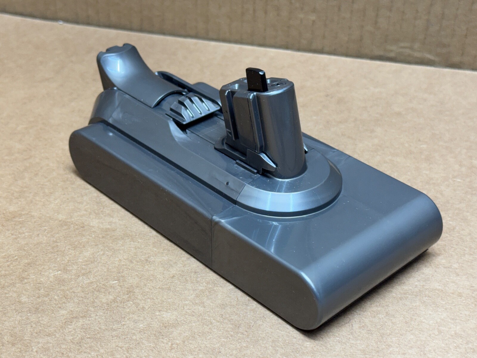 DYSON V15 OUTSIZE [SV22] GENUINE 3600mAh 25.2V 91Wh CLICK IN REPLACEMENT BATTERY