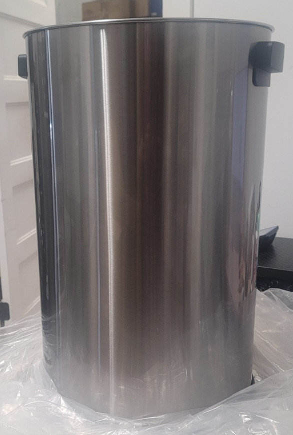 Alpine Industries Stainless Steel Trash Can with Swing Lid,17 Gal. ALP470-65L-1