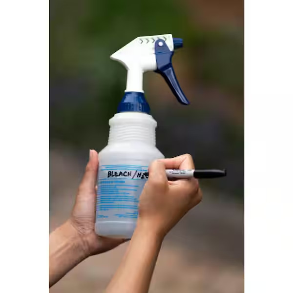 32 Oz. Heavy-Duty Pro Wide Mouth Bleach Resistant Spray Bottle