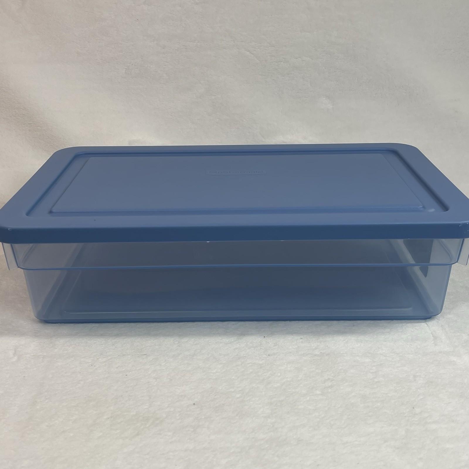 Vintage Rubbermaid 2219-87 Storage Box Blue Lid 1.1 Gallon 4.2L USA 1995