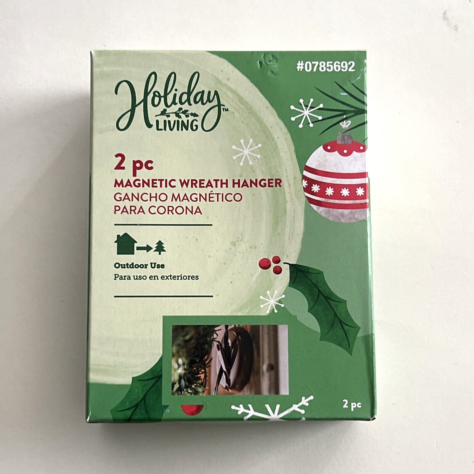 Holiday Living 2 pcs Magnetic Wreath Hangers Christmas Holds 4 lb new