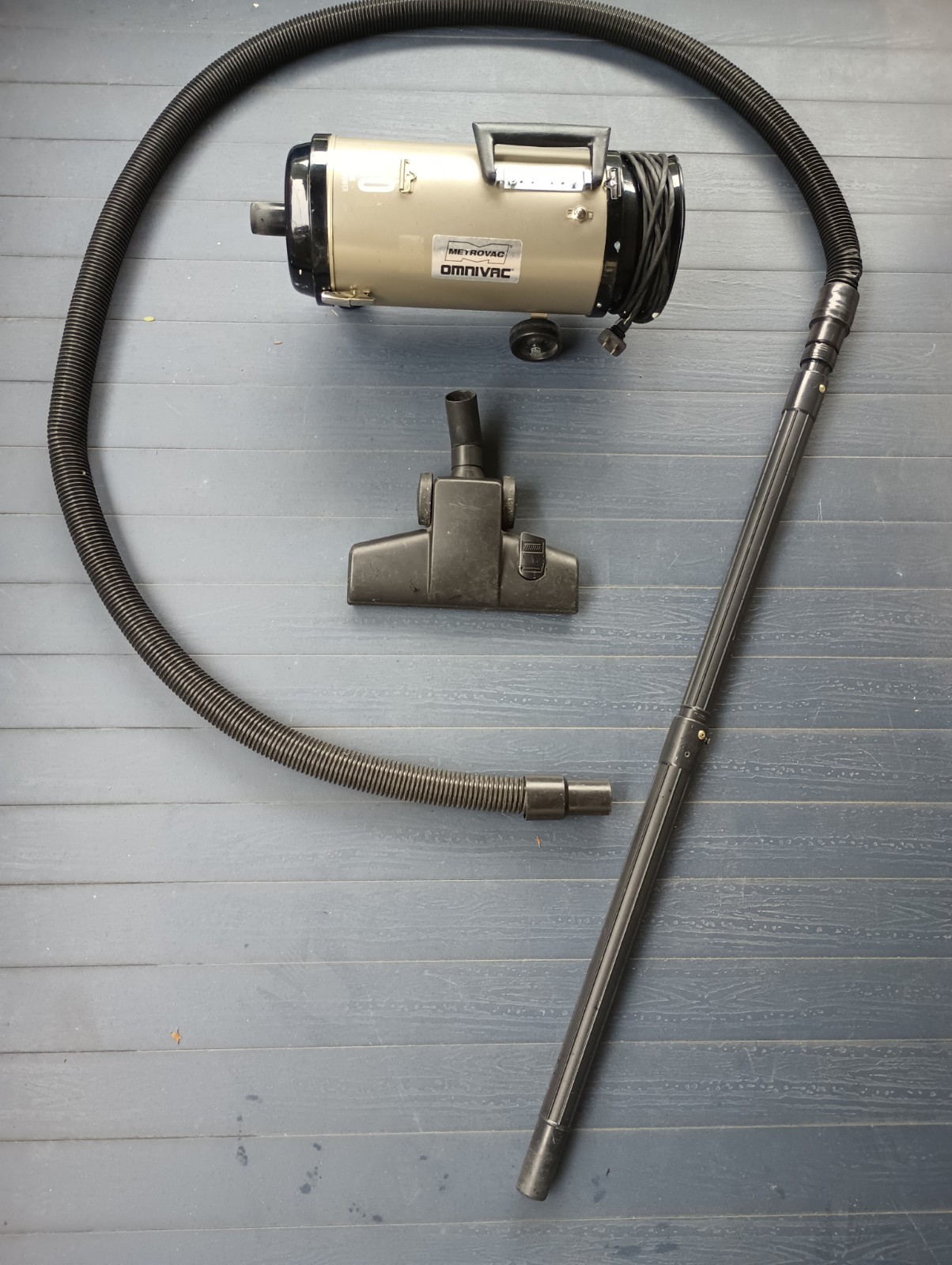 Metro OmniVac Professional Canister Vacuum Model OV-4 4.0 HP – TESTED