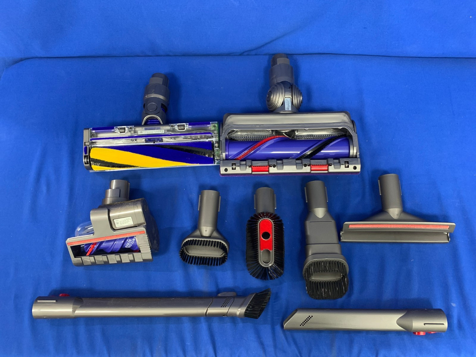 Dyson V15 Detect Total Clean Extra Yellow/Nickel Refurbished