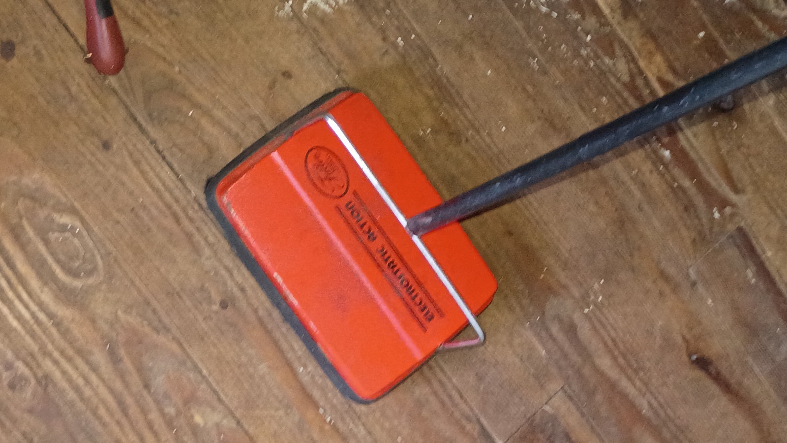 Fuller Electrostatic Action Push Sweeper for Carpet & Hard Floor Red/Black