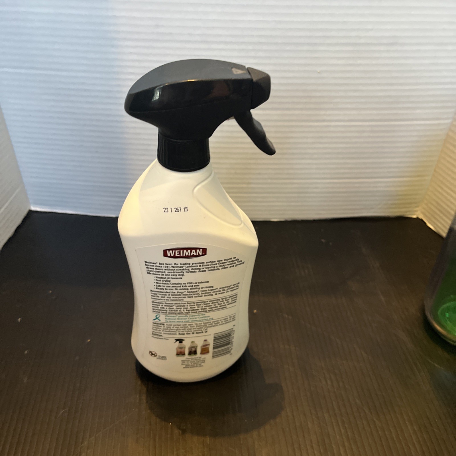 WEIMAN Laminate & Stone Floor Cleaner, Polish and Protect 27oz. NEW HTF