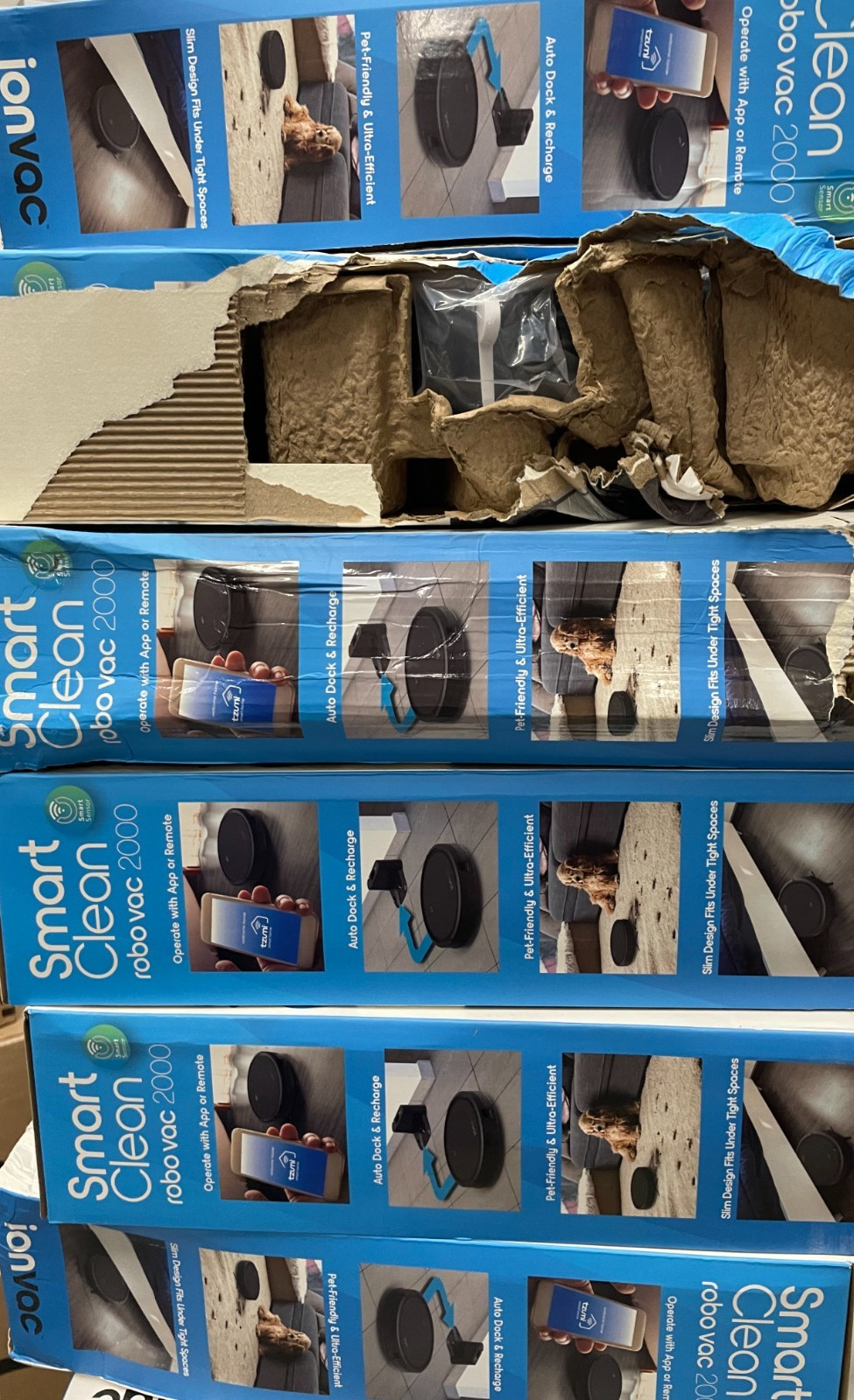 IONVAC SMARTCLEAN ROBOVAC 2000 – BOXES ARE damaged. Products are new