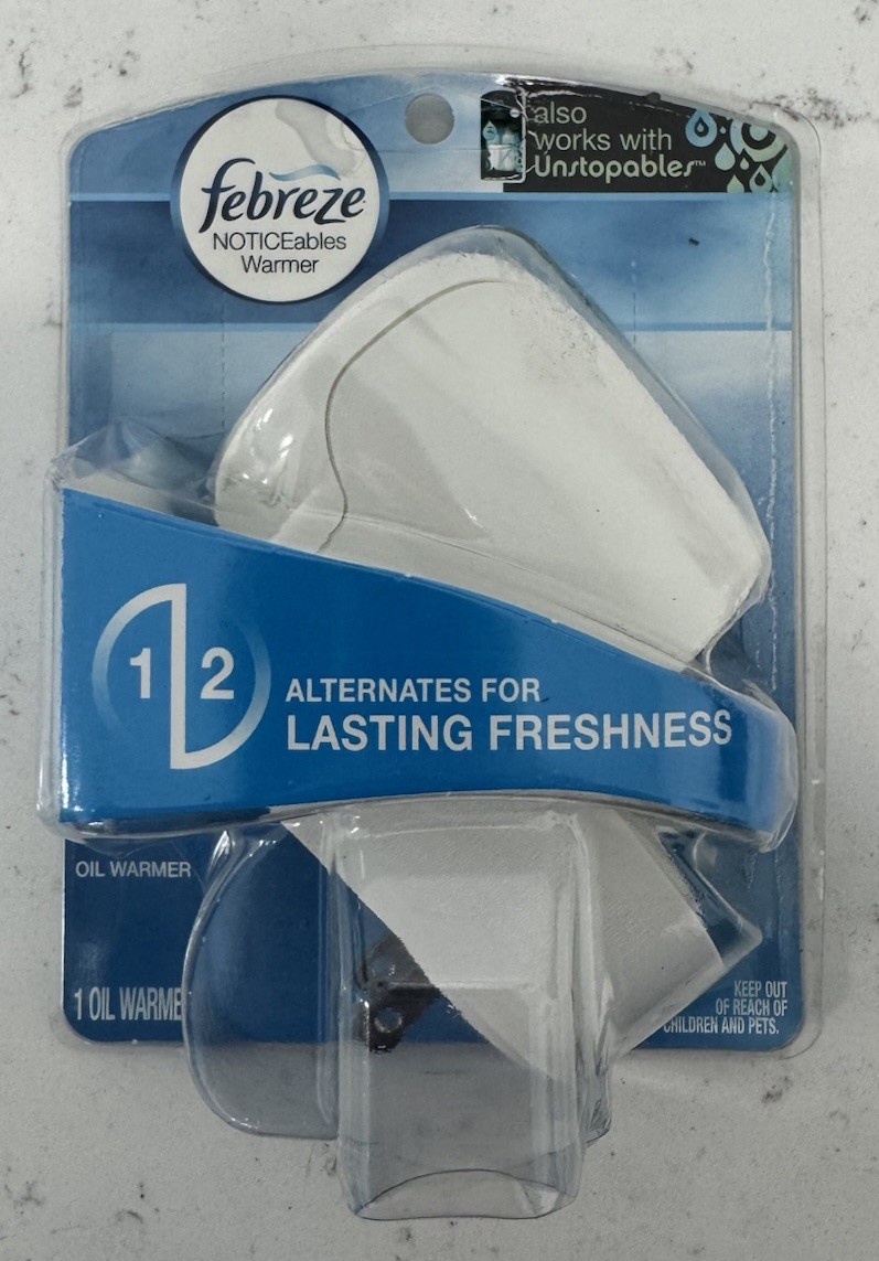 Febreze Noticeables 2 IN 1 Alternating Scented Oil Plug In Warmer | NEW SEALED