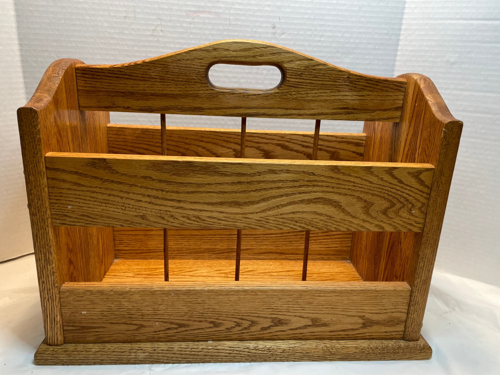 Vintage Oak Wood Magazine Rack Holder Stand Newspaper Record Vinyl 18.5x10x15