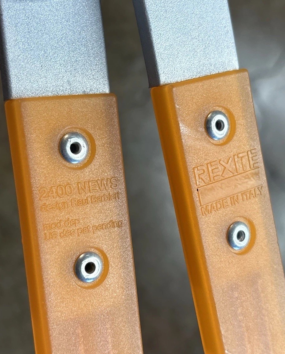 Vintage Rexite, 1990s Model 2400 Magazine Rack by Raul Barbieri