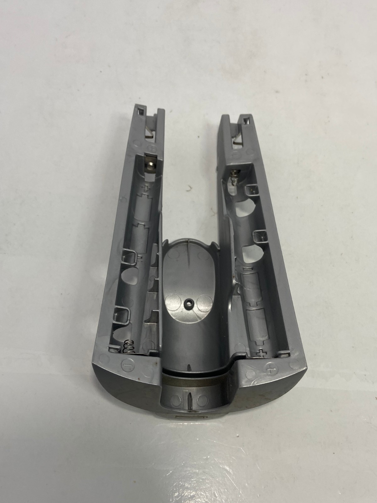 🍁 Swiffer Wetjet Mop 4 AA Battery Compartment Replacement Part Only Purple