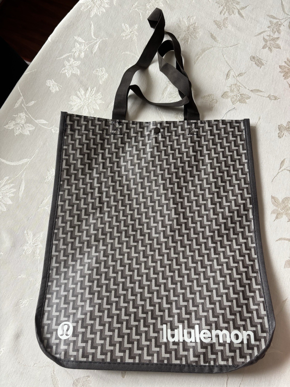 Lululemon Reusable Shopping Tote Bags Large Logo Small Red Grey Lot of Three