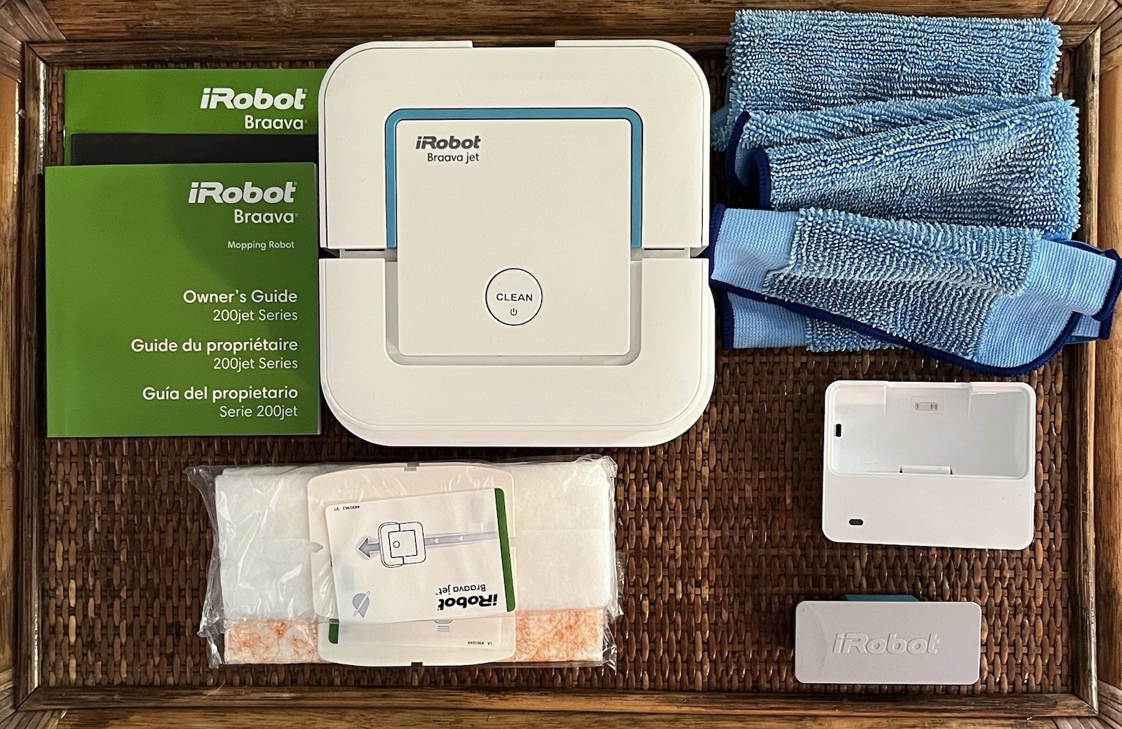 iRobot Braava Jet 240 Robot Mop App Control Precision Spray