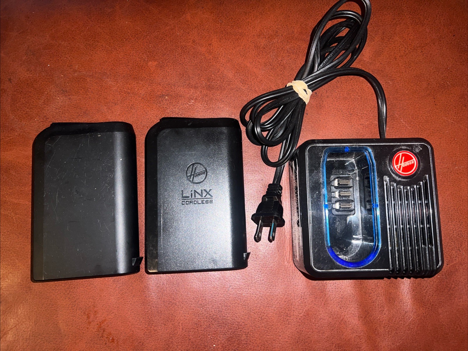 Hoover Linx BH50000 Cordless Vacuum 18V Battery & Battery Charger See Descrip