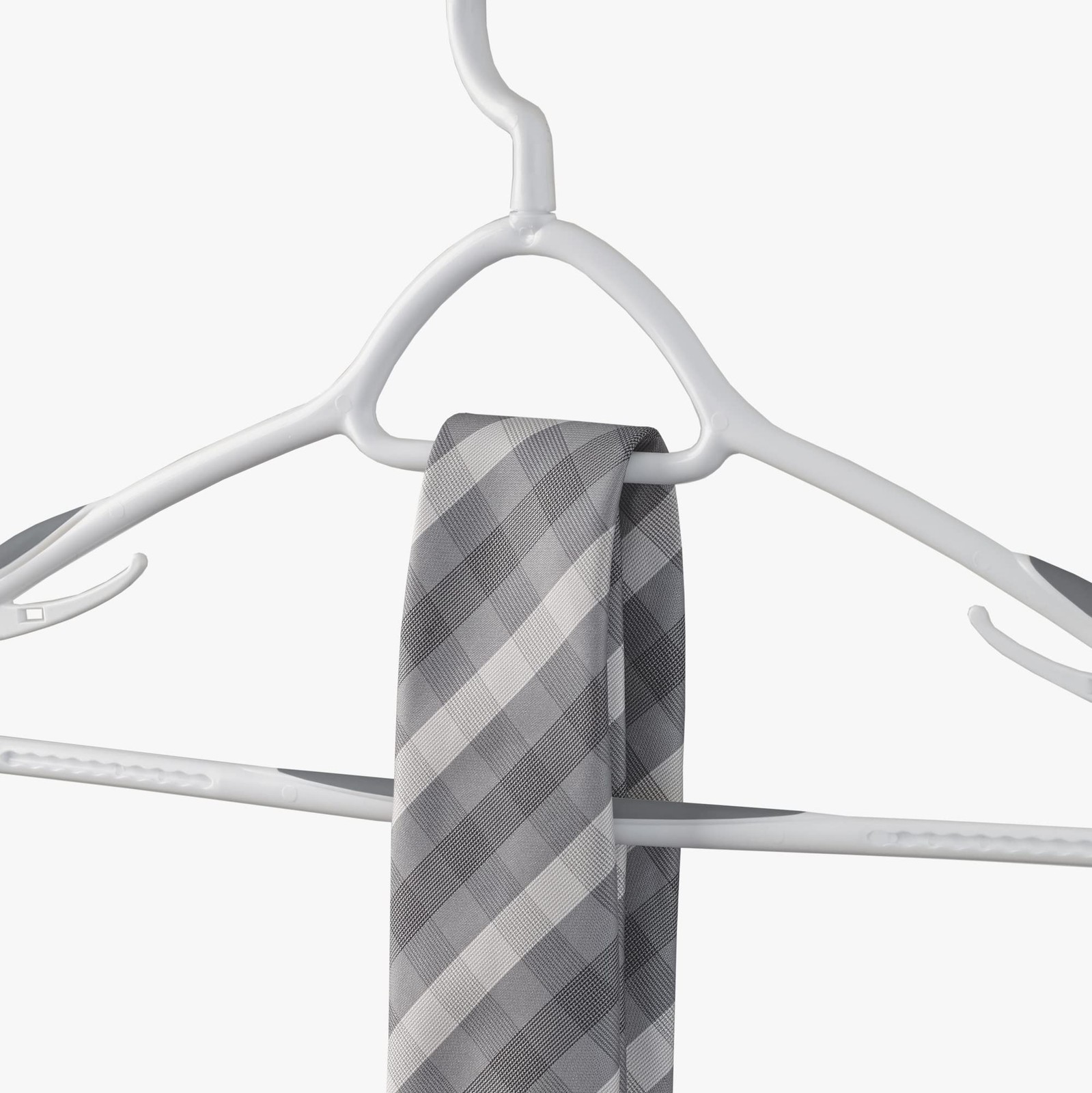 Set Of 5 Deluxe Non Slip Hangers By Space Saving Hangers For Clothes Pants Jac