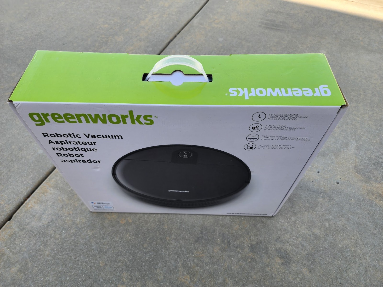 Greenworks Robot Vaccum GRV-1010, Max 2200 PA 3.23 inch Height Smart App Control