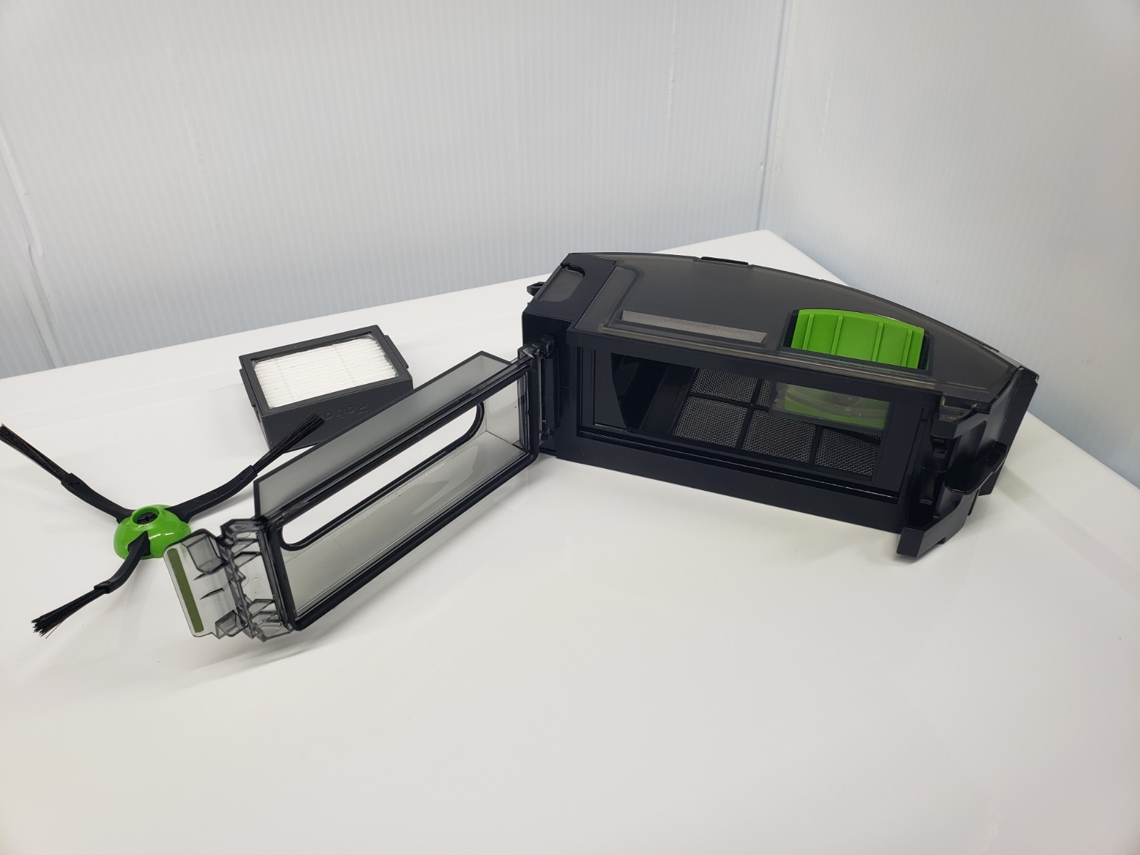 iRobot Roomba Clean Base Automatic Dirt Disposal Charger j5+ j6+ j7+ j8+with bin