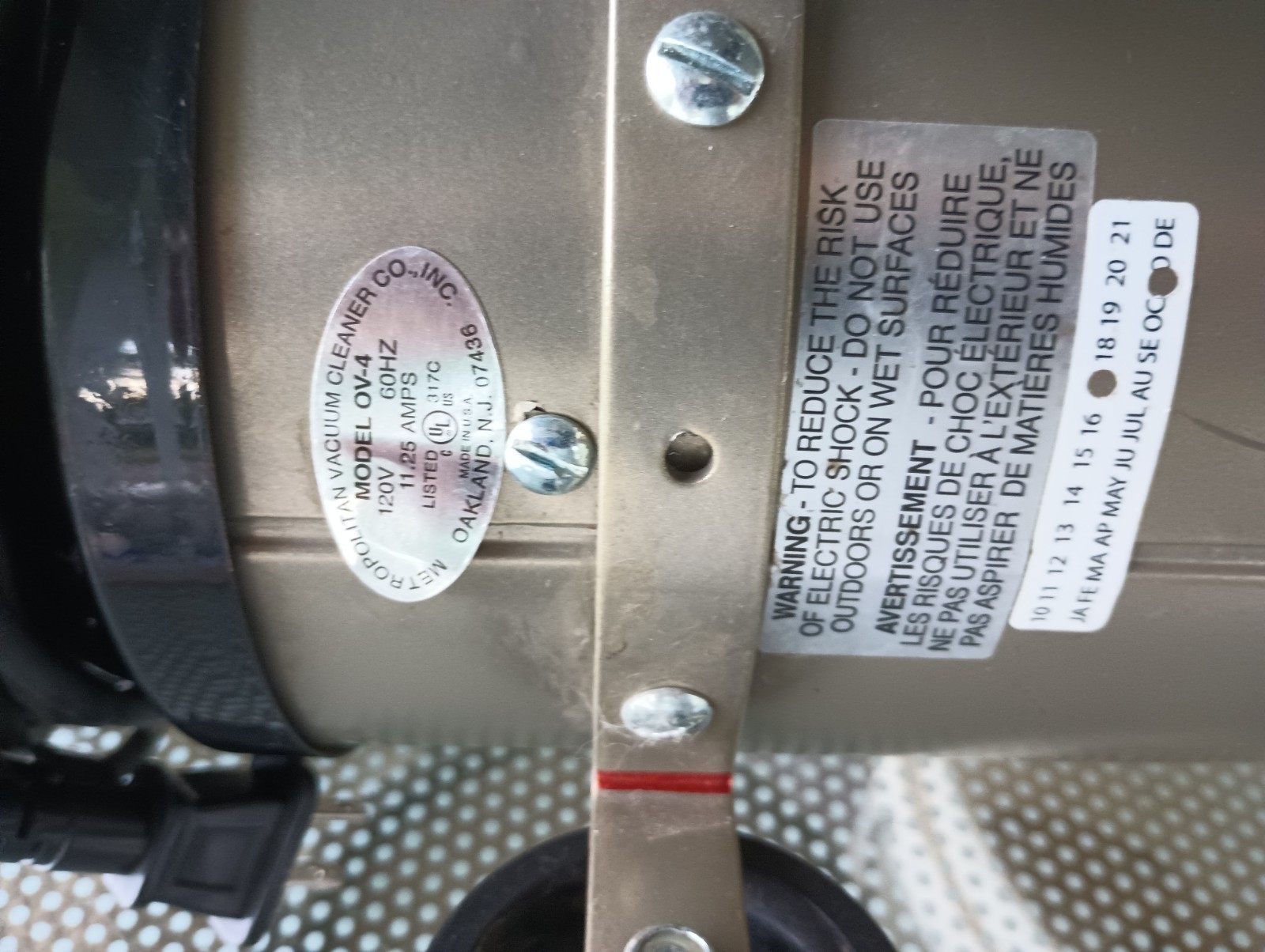 Metro OmniVac Professional Canister Vacuum Model OV-4 4.0 HP – TESTED