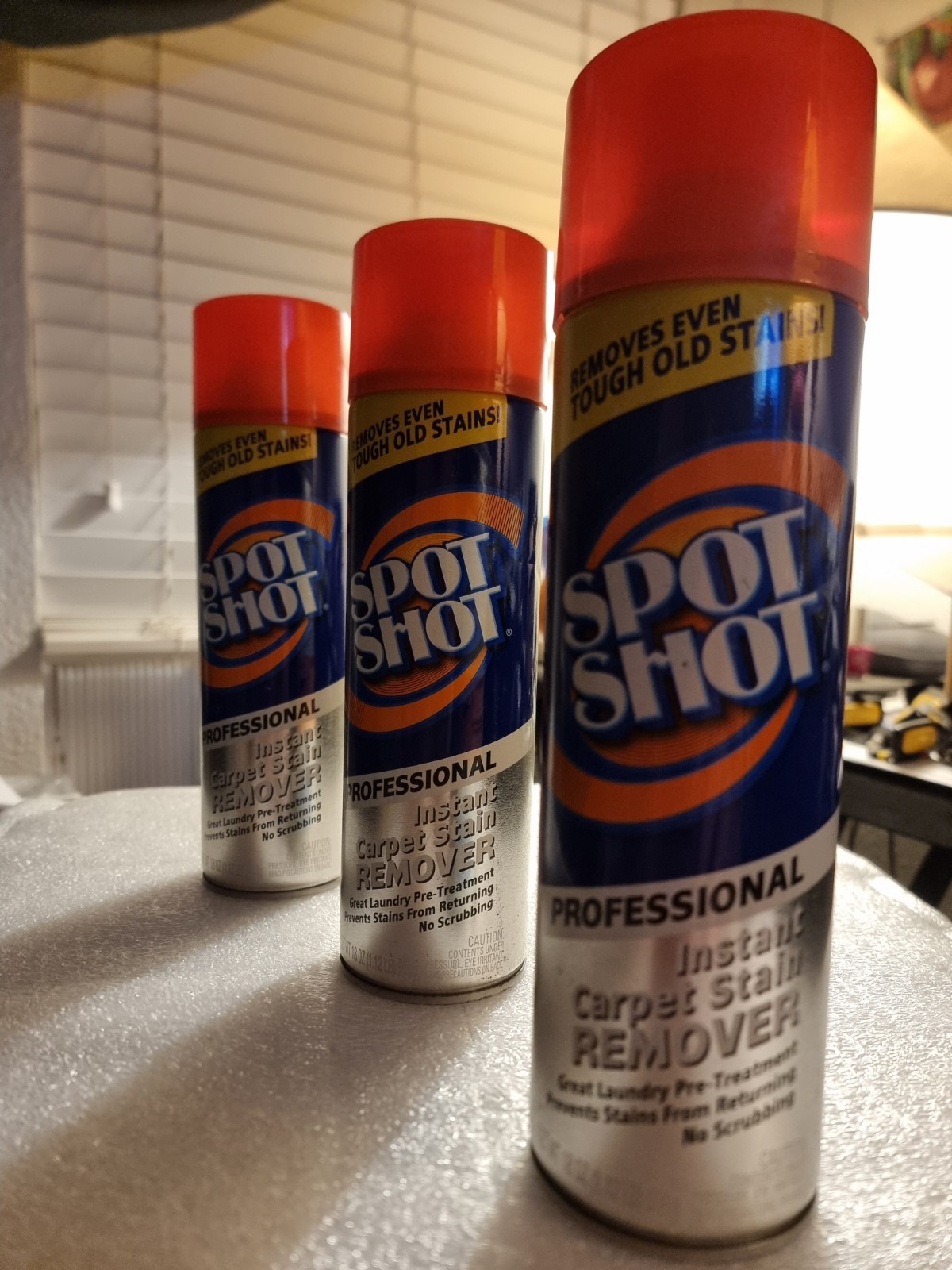 Spot Shot 18 oz Instant Carpet Stain Remover, Professional Cleaner, 1 Count, NEW
