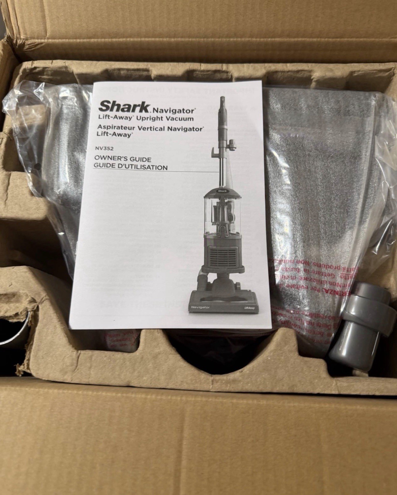 Shark Navigator Lift-Away Upright Vacuum NV352 New