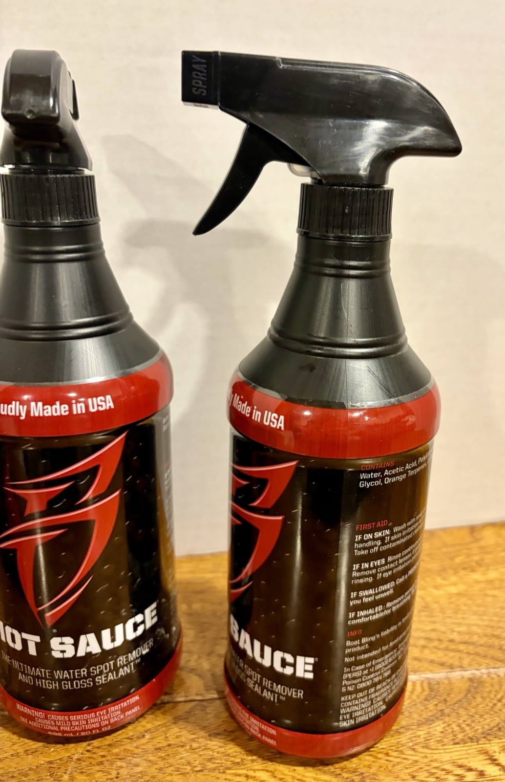 (2) Hot Sauce Premium Hard Water Spot Remover w/High-Gloss Sealants 20oz. Read!