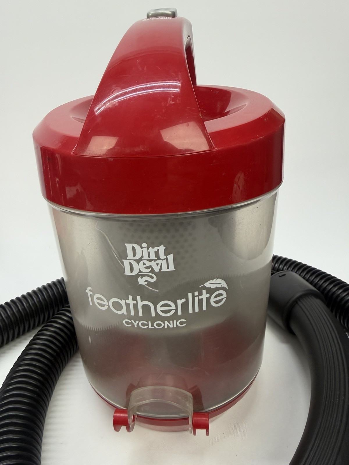 Dirt Devil Featherlite Cyclonic Canister Vacuum SD40100