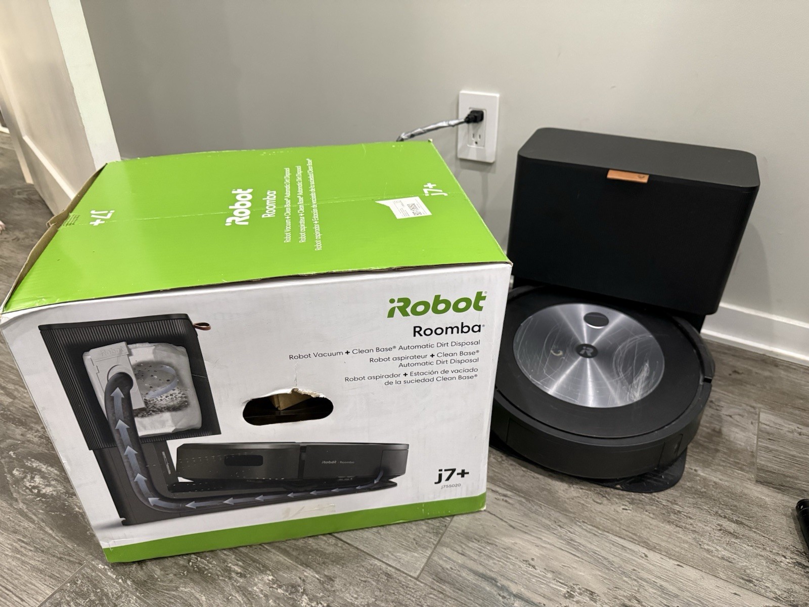 iRobot Roomba j7+ Vacuum