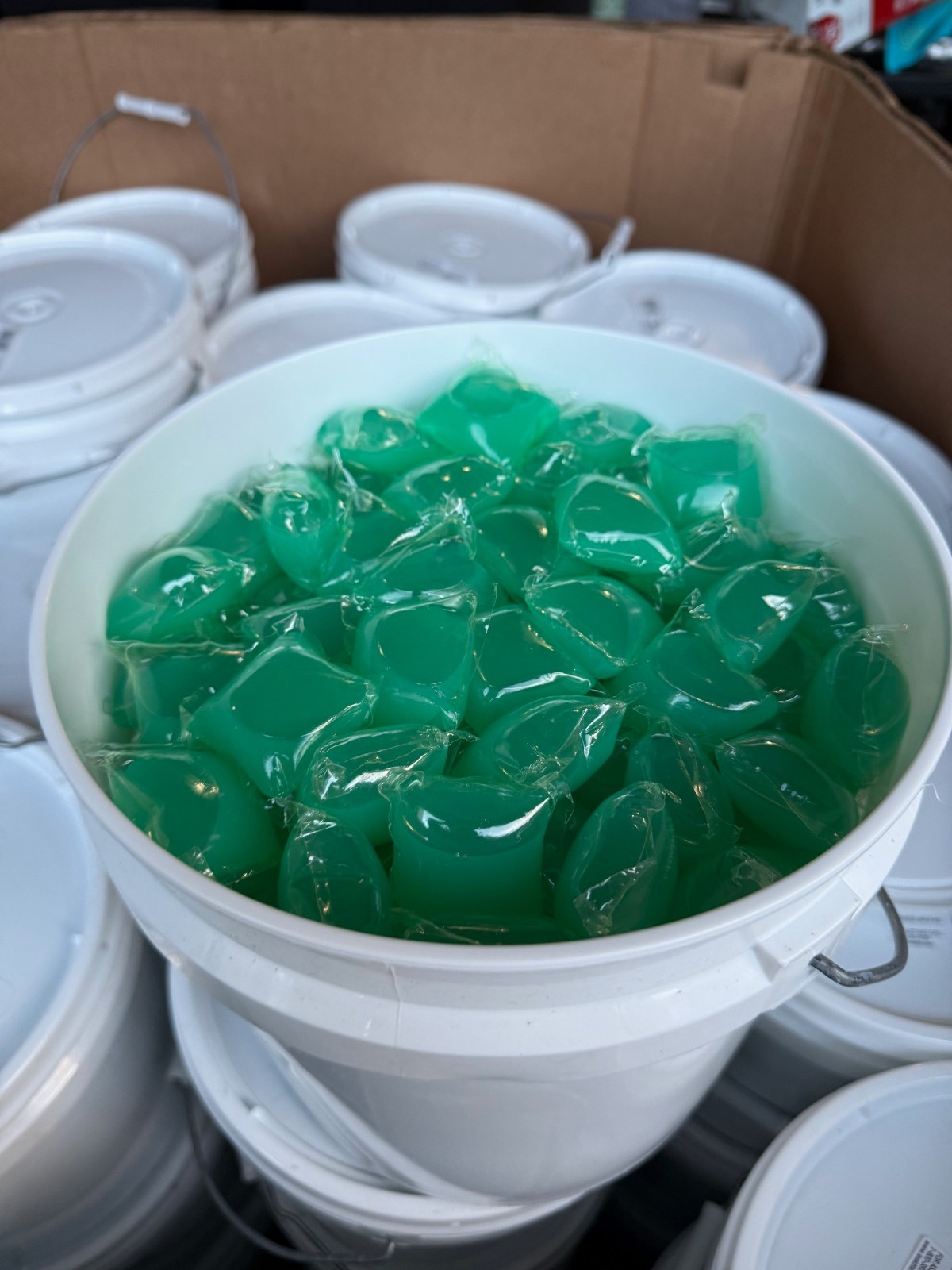 Bulk bag of gain Detergent Laundry pods/pacs approx 400 ct