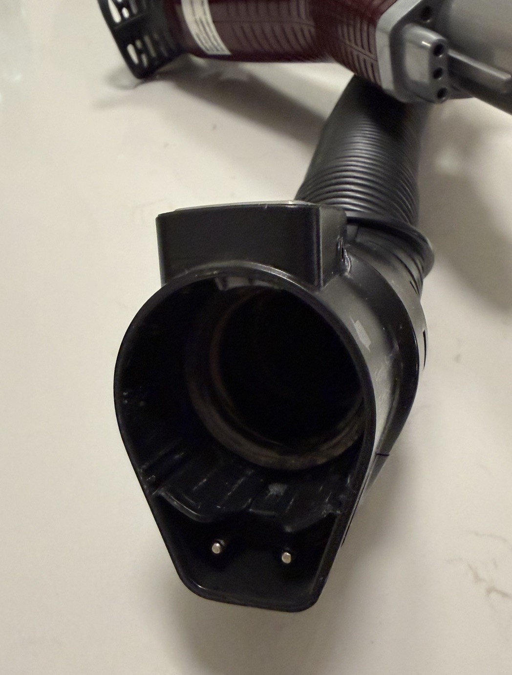 Shark NV650W NV750W NV652 NV752 NV753C Hose Handle Assembly OEM Burgundy EUC