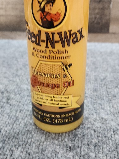 Howard Products FW0016 Wood Polish & Conditioner 16 oz Orange Oil