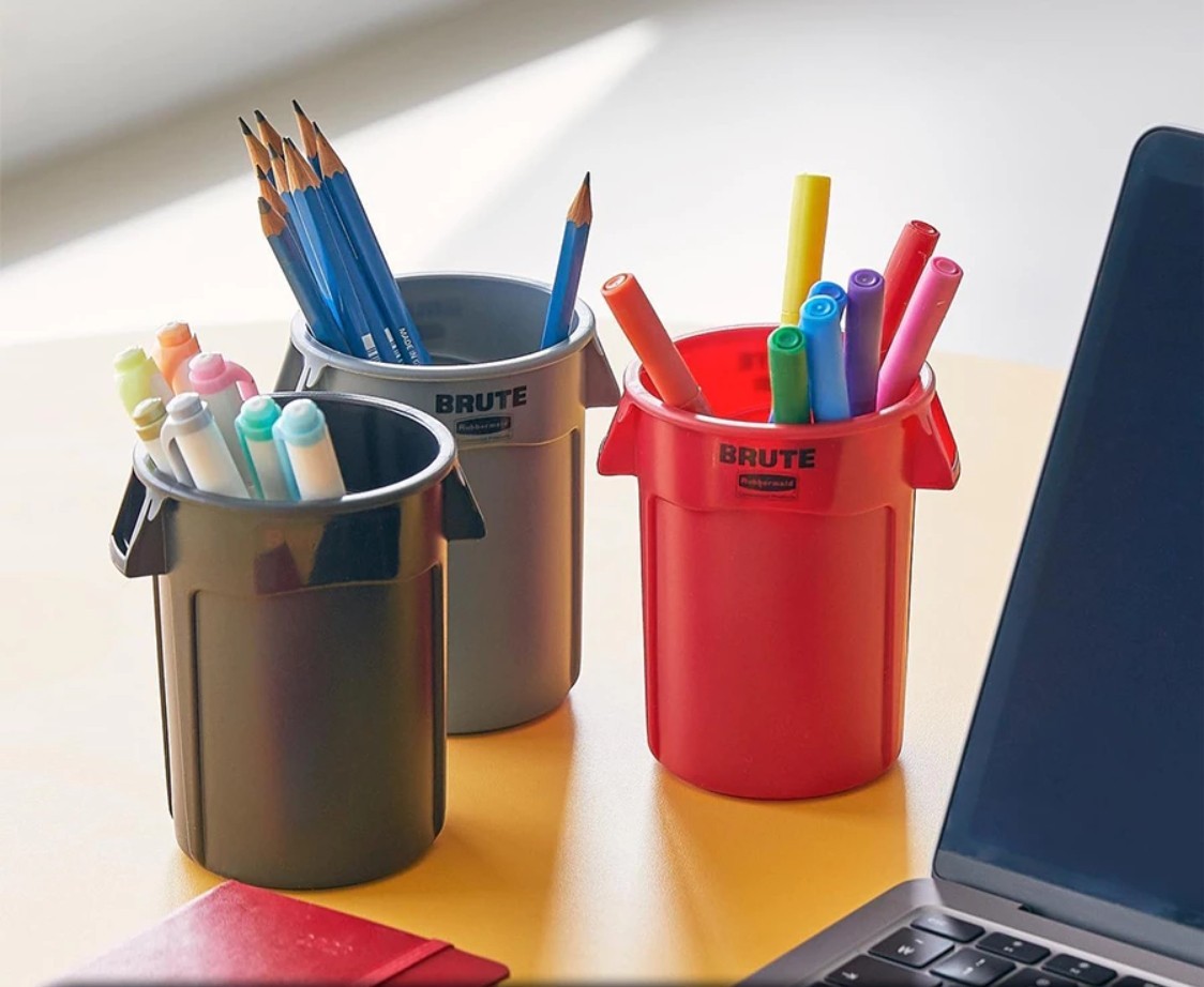 Rubbermaid Mini 0.4-Quart BRUTE Trash Can With Lid, PACK OF 1