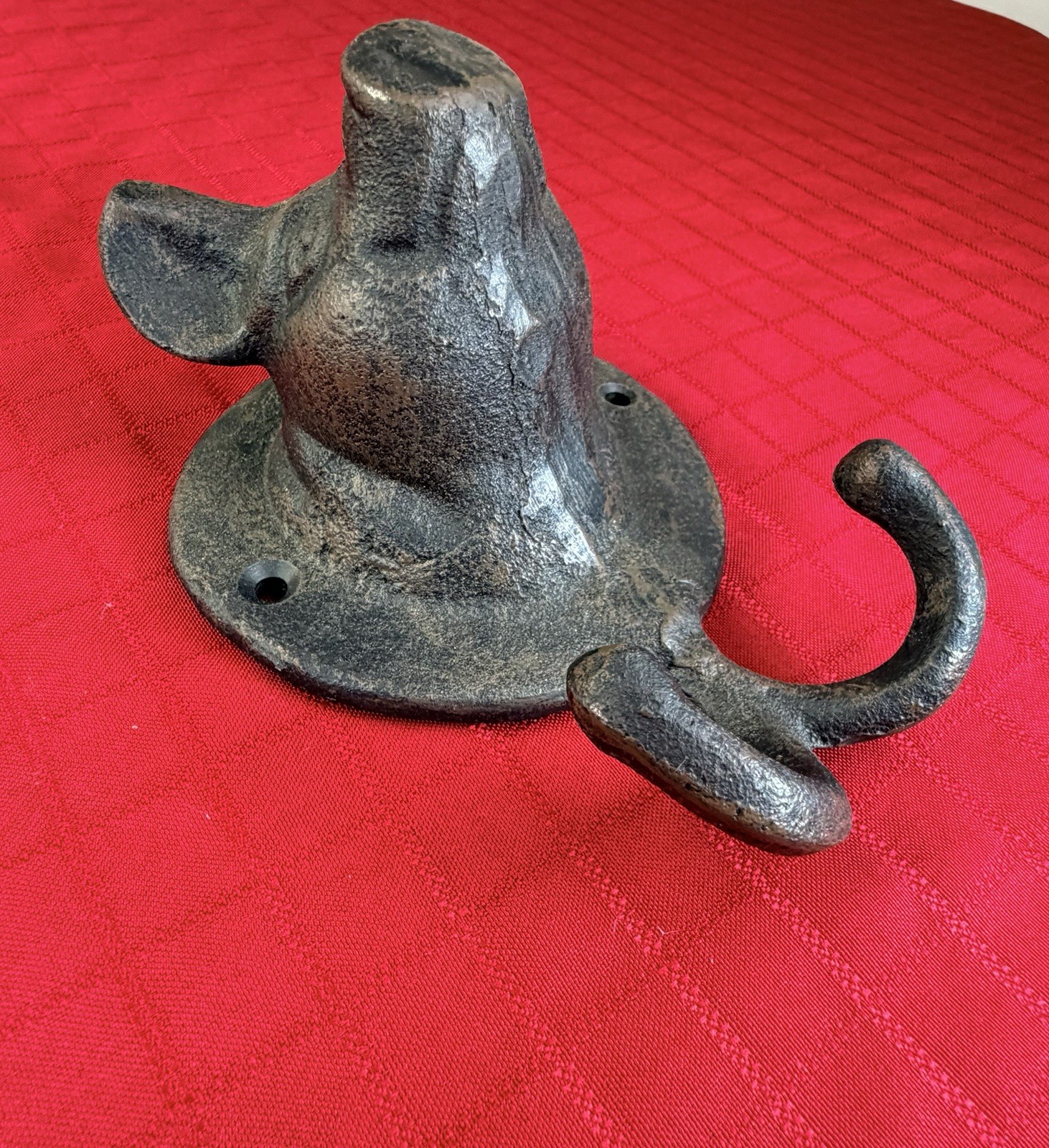 Vtg Cast Iron Pig Wall Hook Rustic Farmhouse Barn Coat Hat Hook 5.5” NOS Double