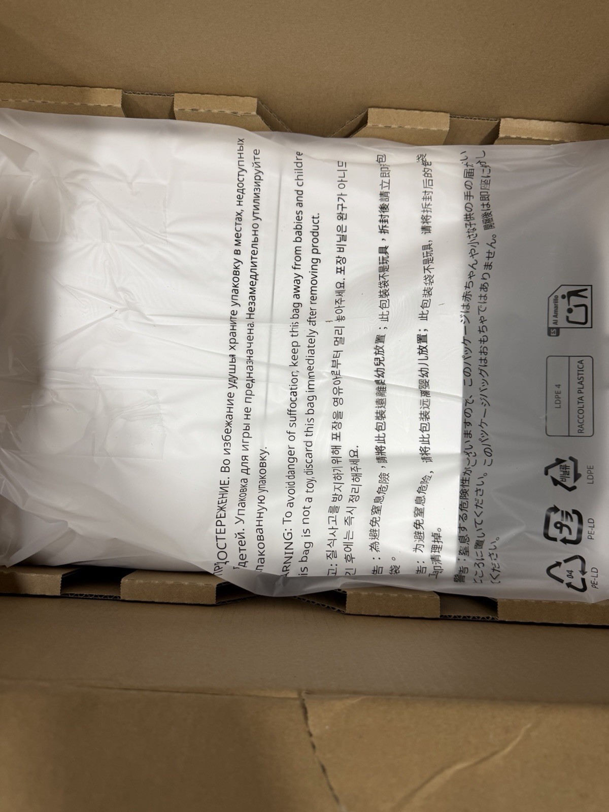 Roborock QV 35A Robotic Vacuum Cleaner & Empty Wash Fill Dock, White