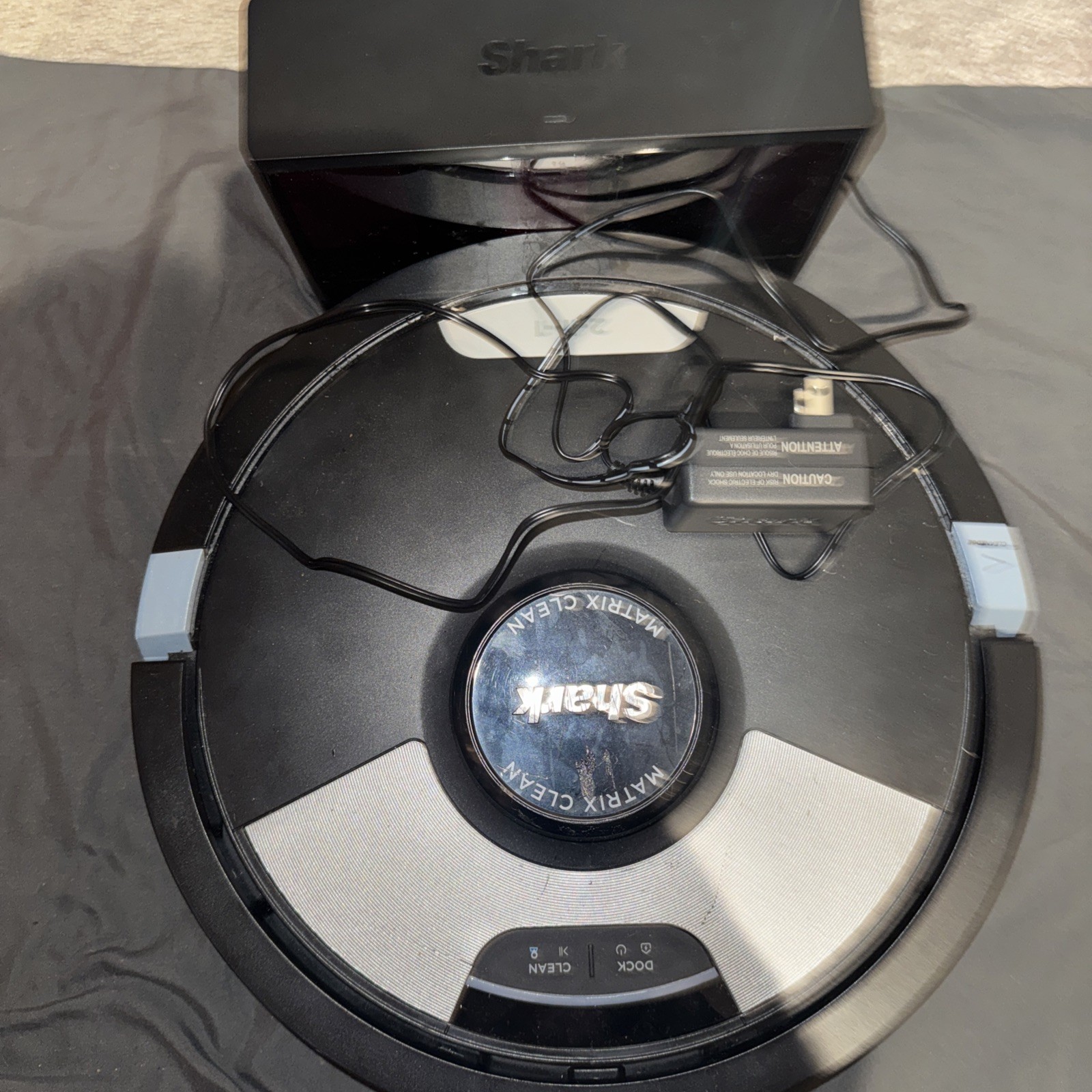 Shark Matrix Plus 2-in-1 Robot Vacuum and Mop 2nd Series – Black Battery Needed