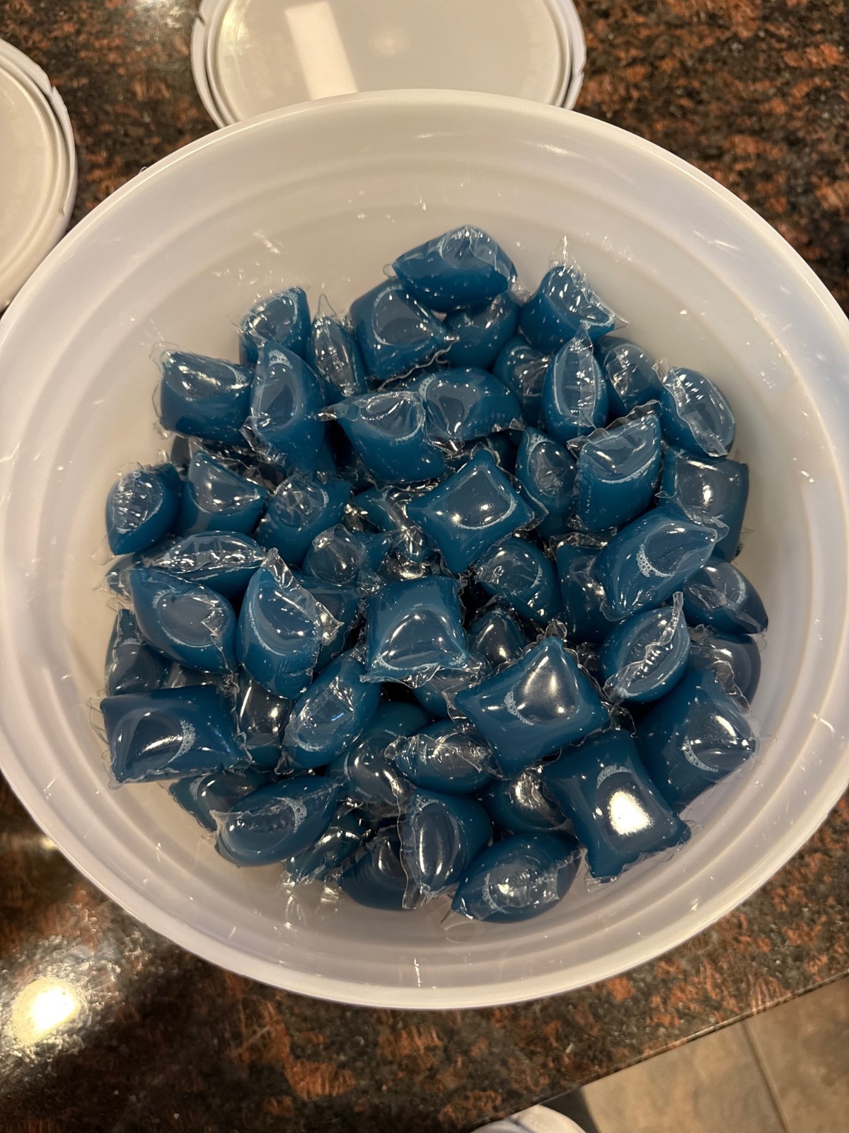 Bulk Tide W/ Oxy Detergent Laundry Liquid pods/pacs 200 ct – Free Fast Shipping