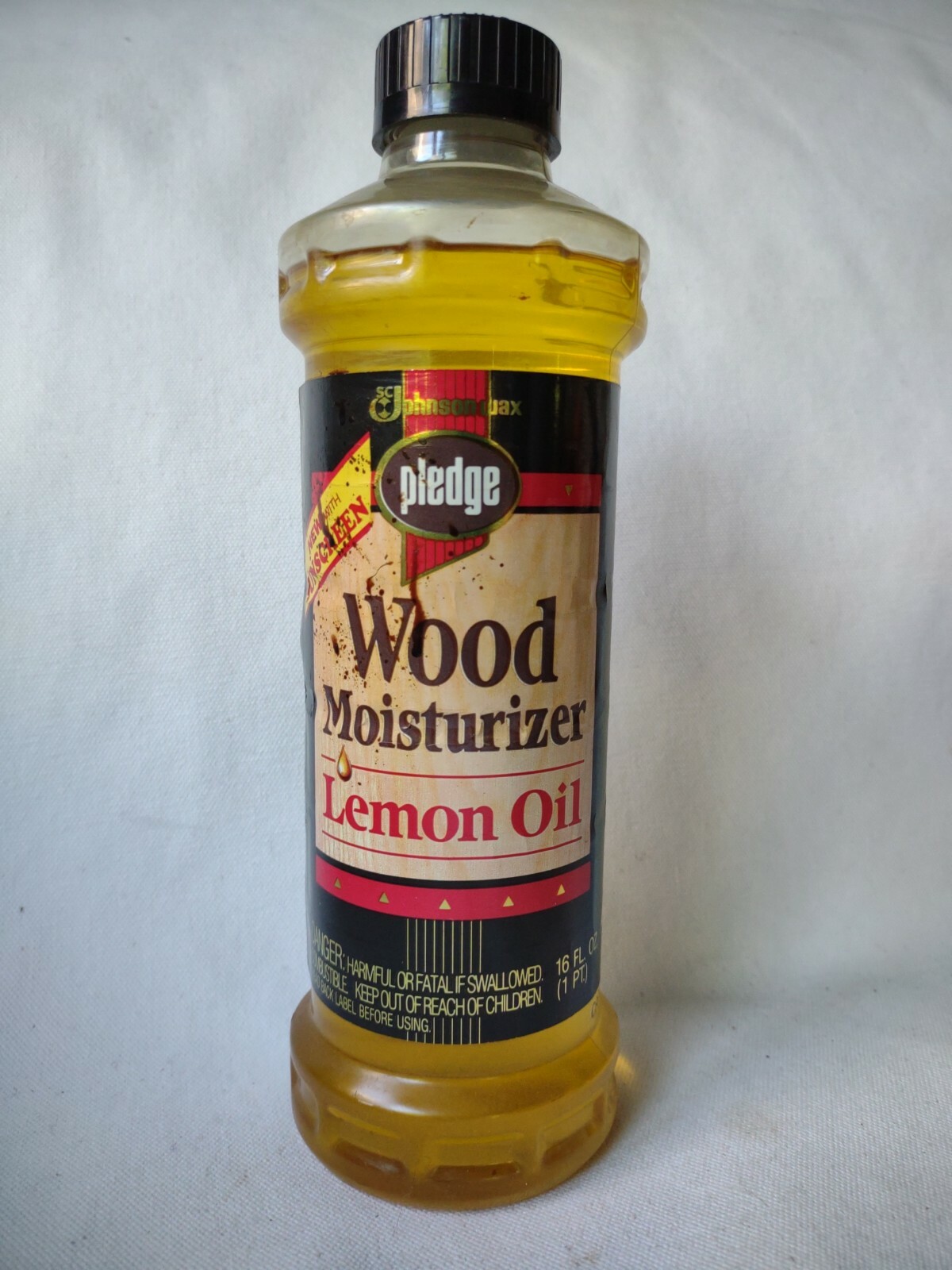 Vintage 1989 Pledge Wood Moisturizer Lemon Oil SC Johnson 95% Full 16 Oz. Bottle