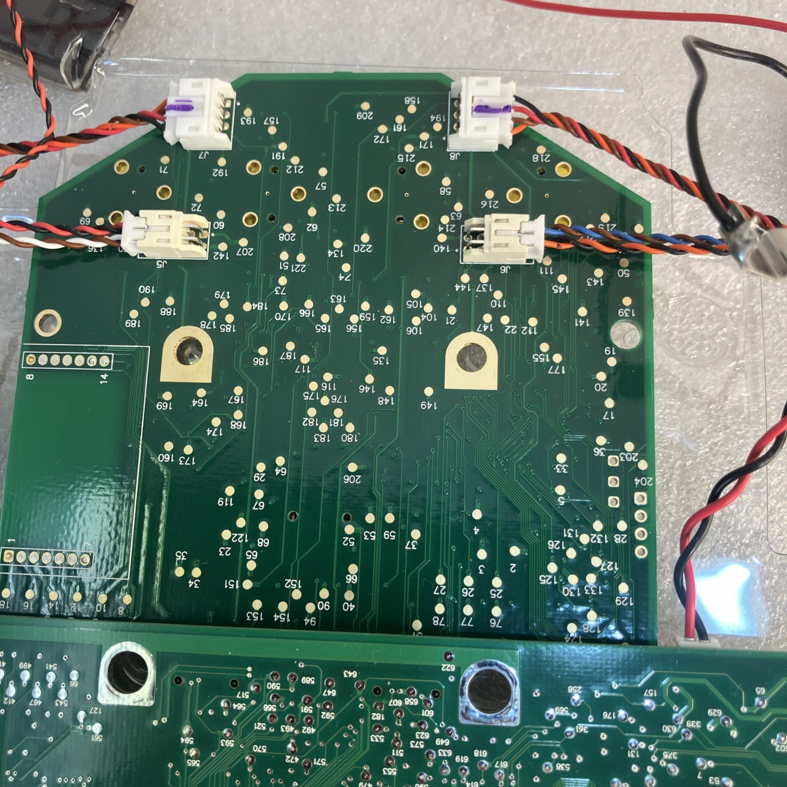 iRobot Roomba 805 Robotic Vacuum part, Circuit Board, All Sensors & Connections