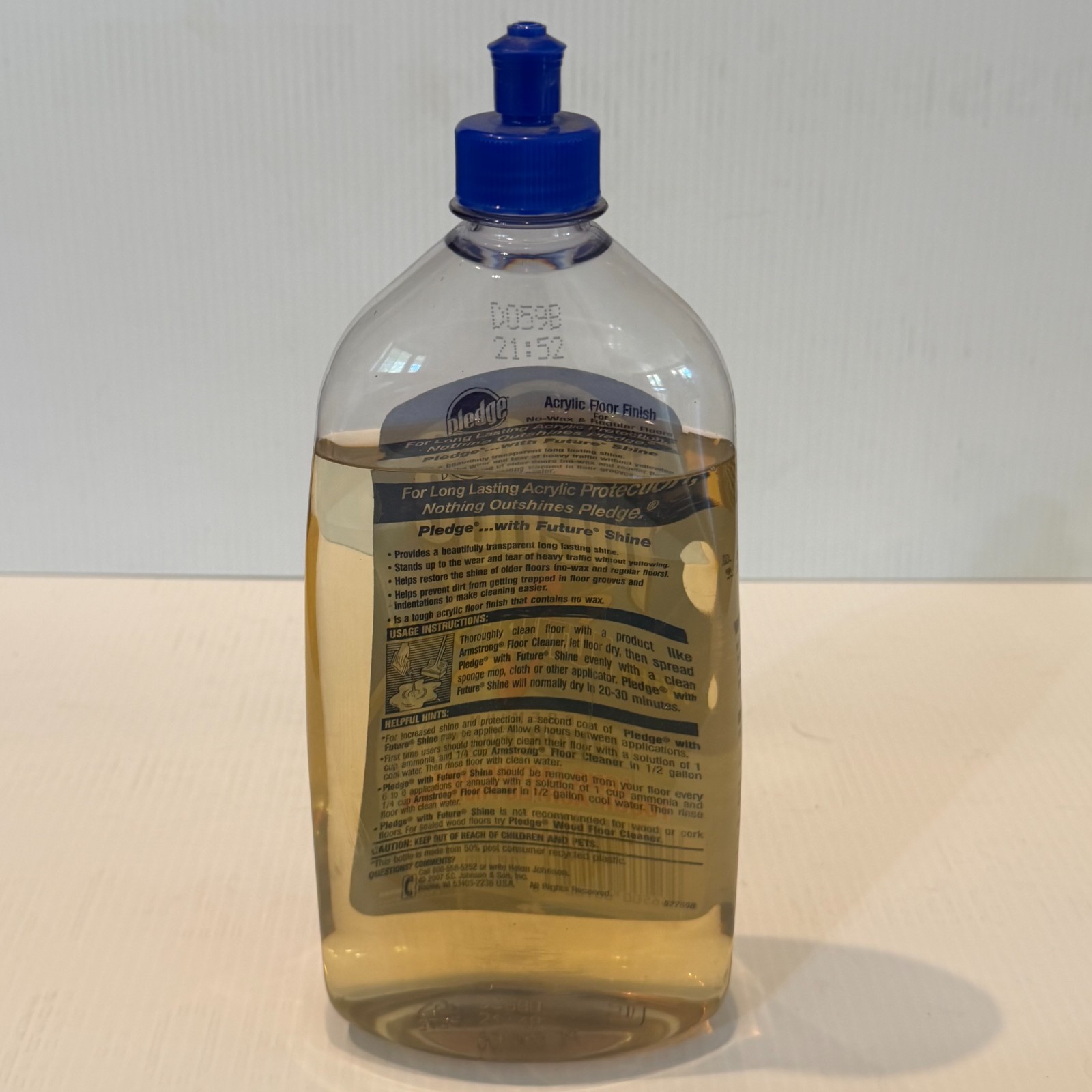 SC Johnson Future Shine Acrylic Floor Finish Polish Wax 27 fl oz 85% +/- Full