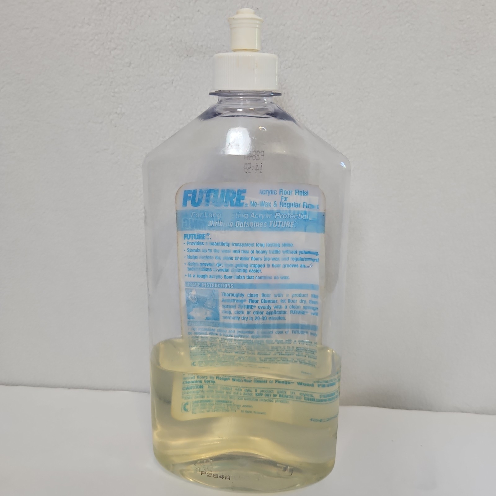 Vtg FUTURE Acrylic Floor Finish Shine 27 oz SC Johnson Wax Bottle 1/3 Full Disc.