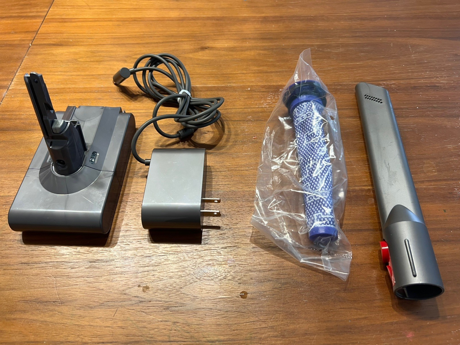 GENUINE Dyson 22.02V replacement battery for Dyson V8 Series Cordless Vacuums