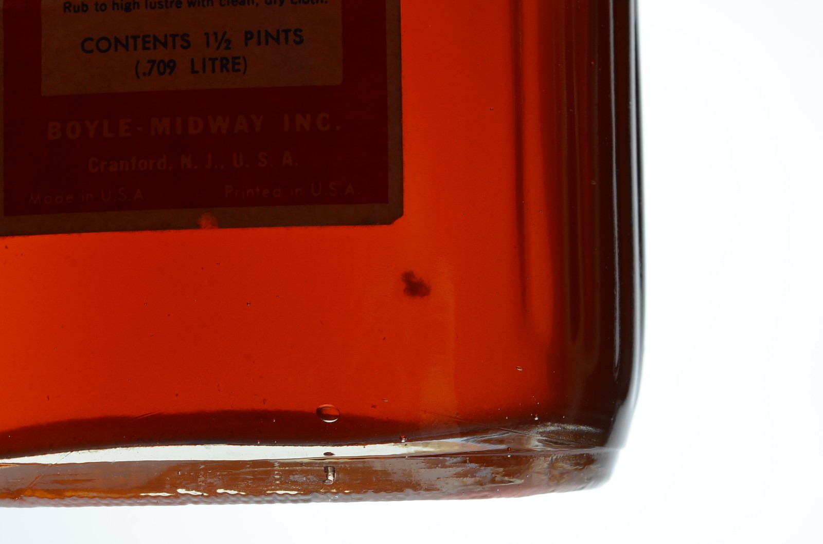 Old English Red Oil Polish Vintage Glass Bottle Approx 50% Full 1.5 Pint READ