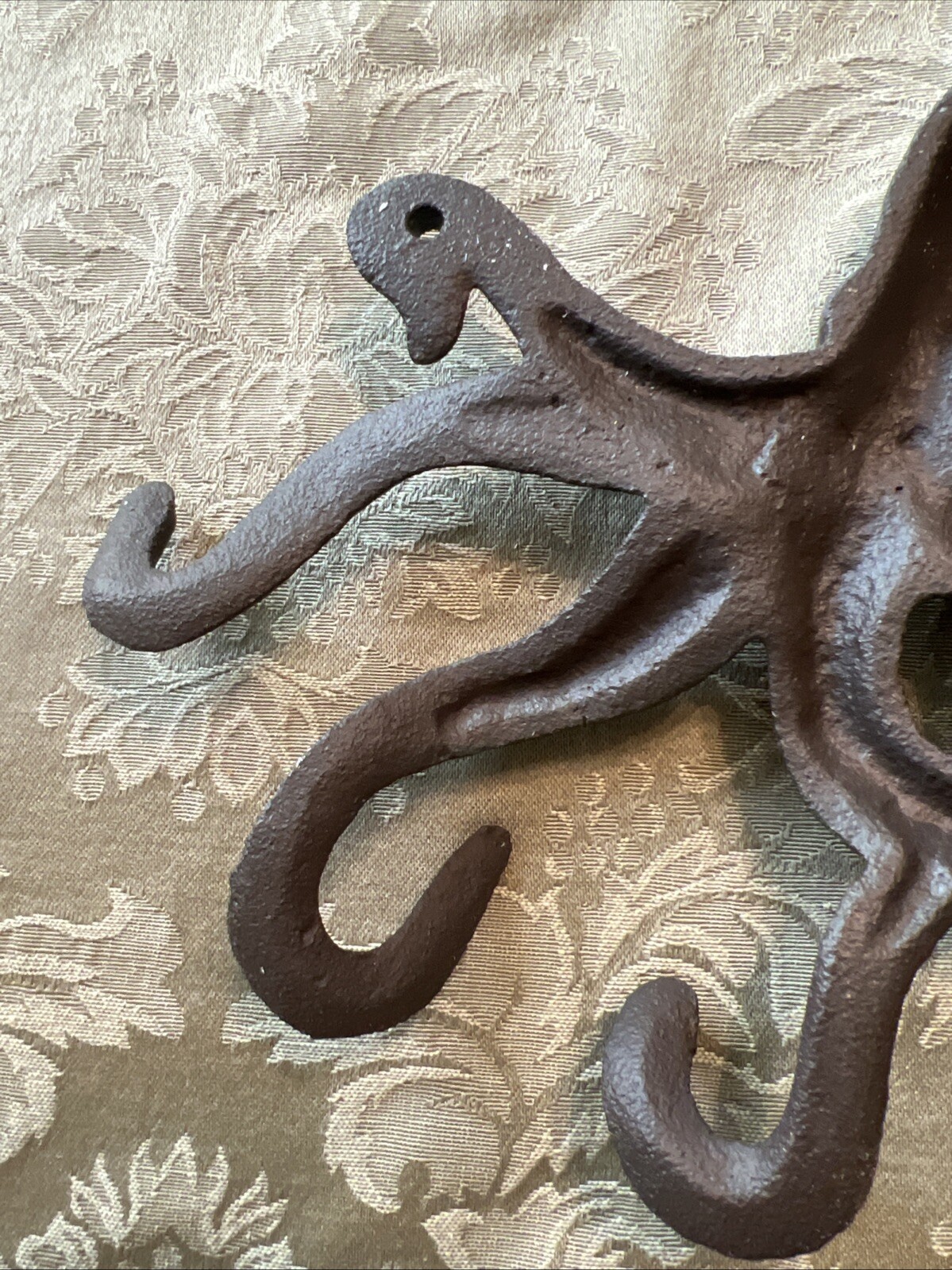 Cast Iron Swimming Octopus Wall Hook Towel Key Holder Bathroom Entry Door Hanger