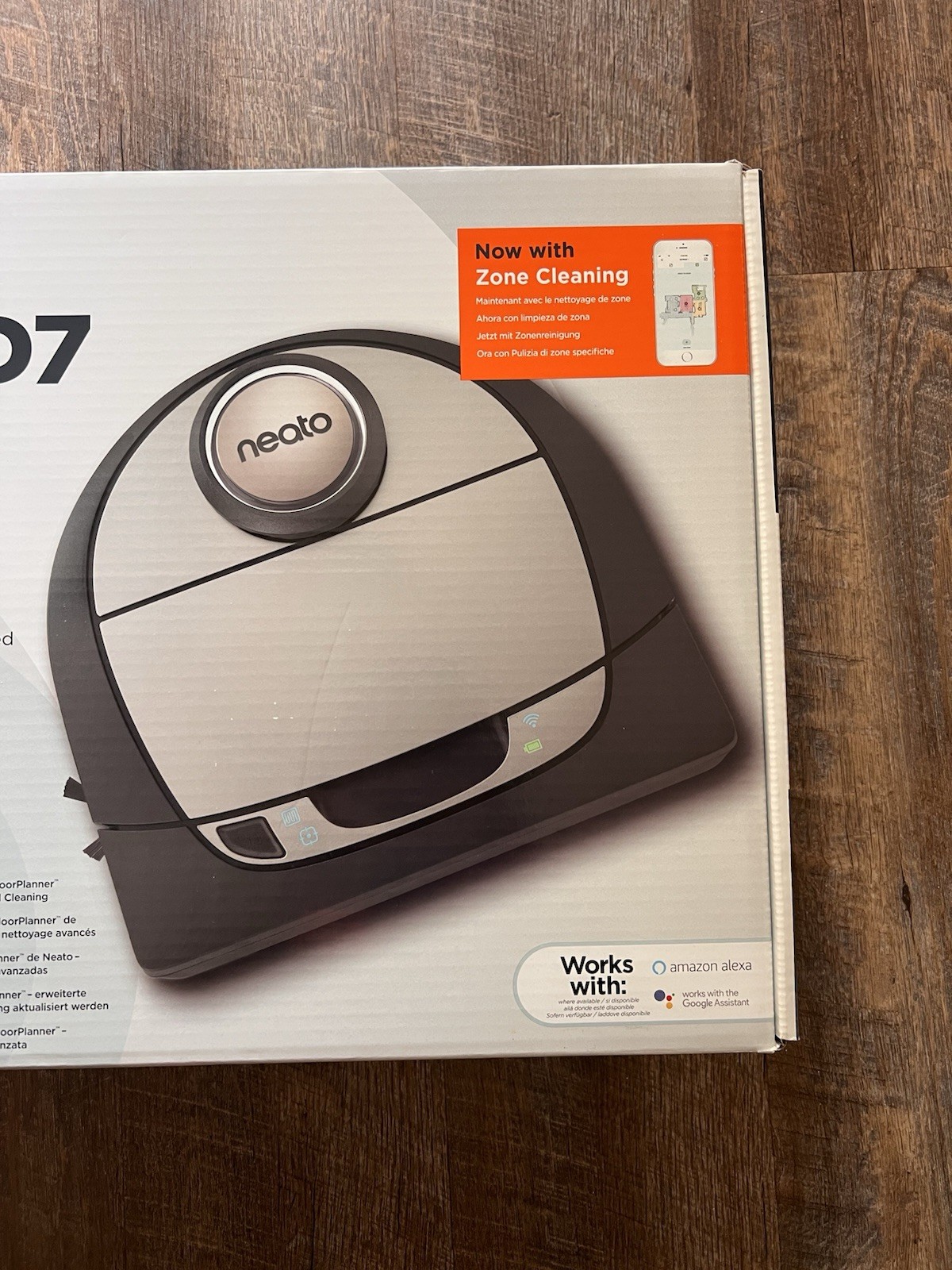 New, Sealed Neato Robotics Botvac Connected D7 Wi-Fi Enabled Robot Vacuum