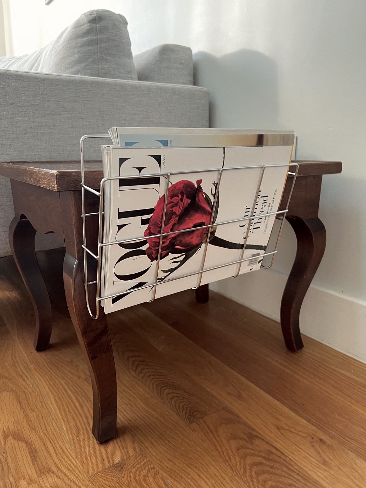 Chrome Wire Magazine Rack