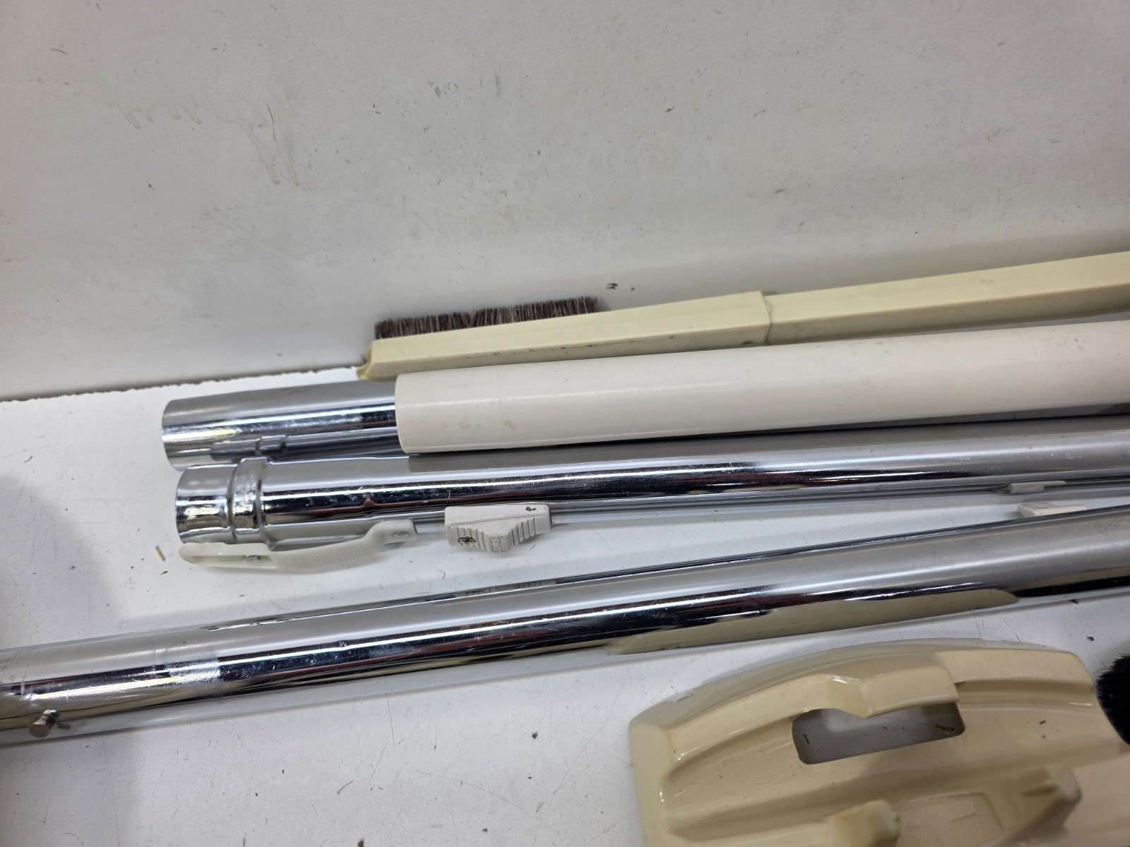 Hoover Celebrity QS Quiet Series Vacuum Flying Saucer Quadraflex Powermatic