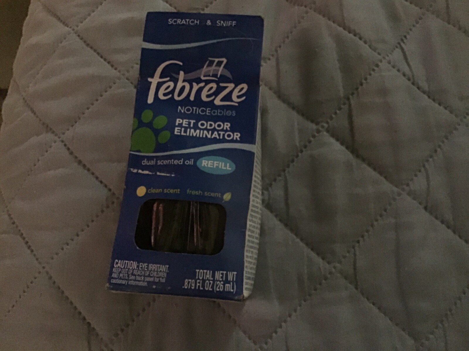 Febreze Noticeables PLUGIN Pet Odor Eliminator Plug Ins Air Freshener NEW H7