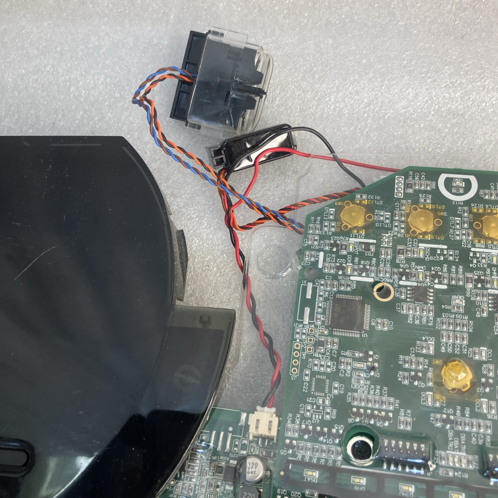 iRobot Roomba 805 Robotic Vacuum part, Circuit Board, All Sensors & Connections
